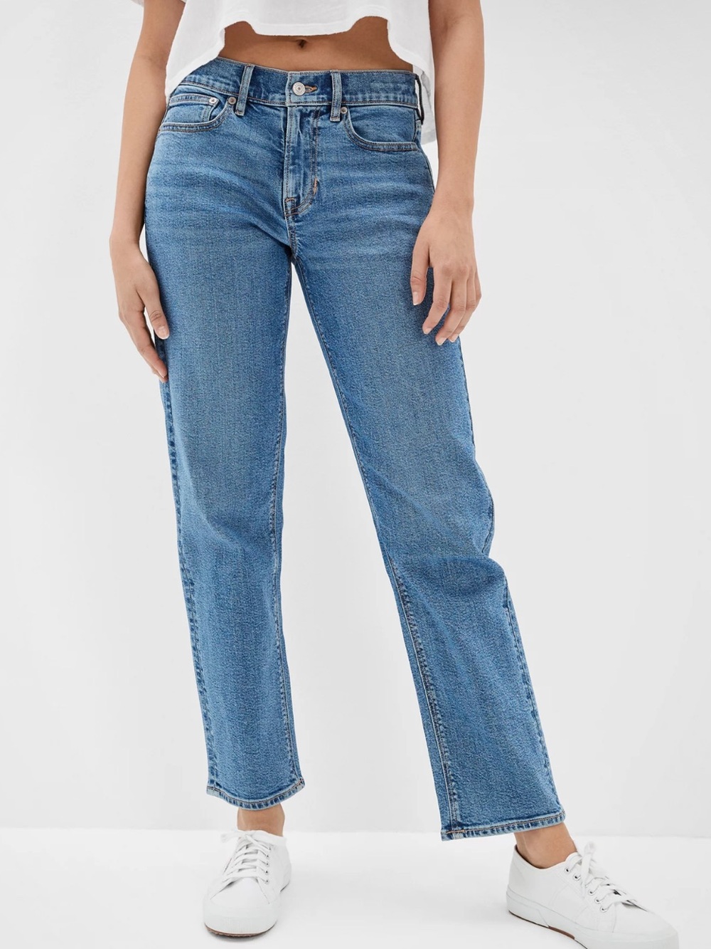 AE 90s Straight Leg Jeans - Light Blue Wash